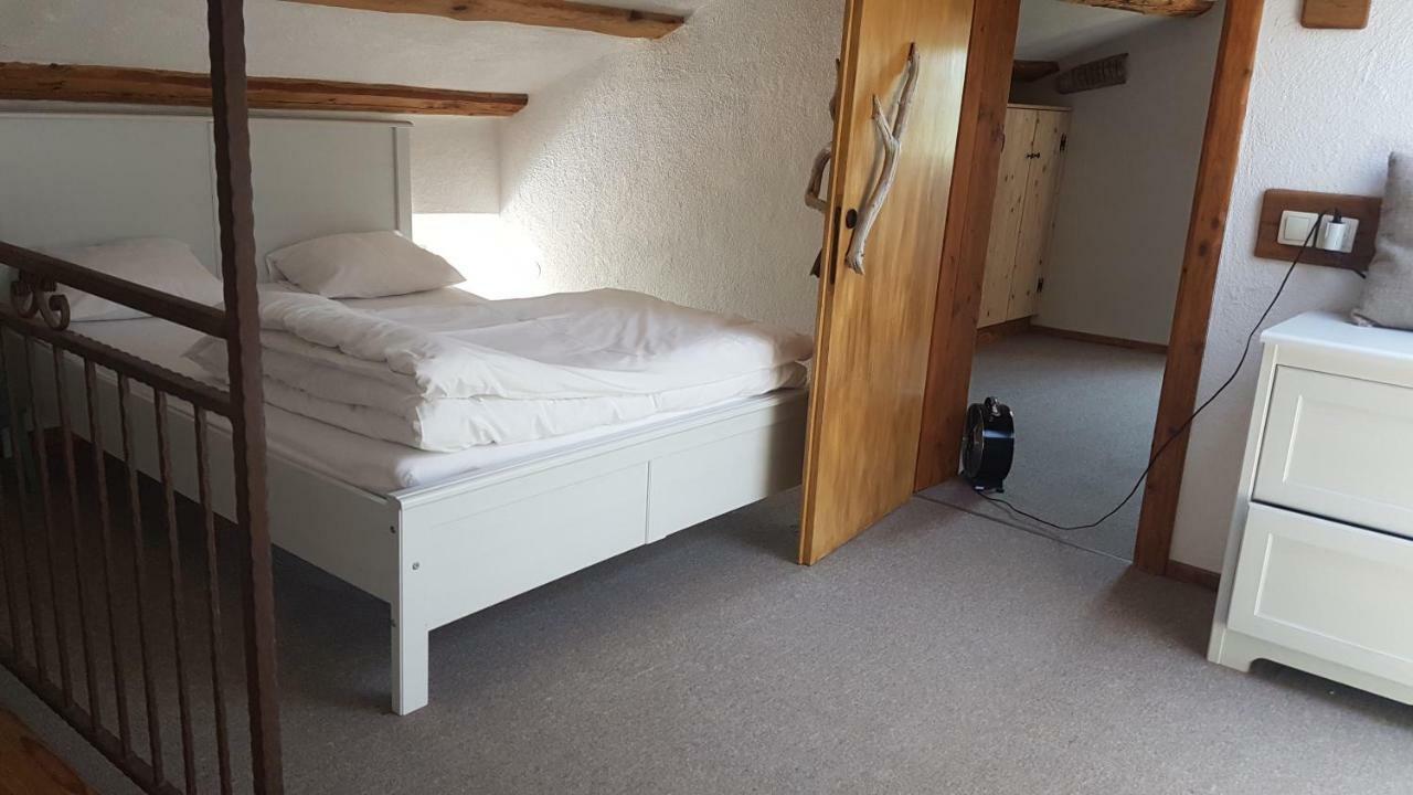 Holiday Home Olea Malinska Eksteriør billede